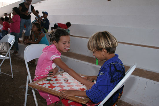 Foto: IMG_1472.jpg
Criada em : 24/08/2020 20:03:34
Peso : 43651 bytes
Dimenso : 550 X 367 pixel
Cores : 
Foto = 56