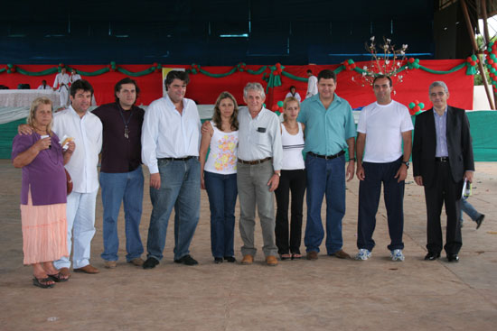 Foto: IMG_1494.jpg
Criada em : 24/08/2020 20:03:36
Peso : 49951 bytes
Dimenso : 550 X 367 pixel
Cores : 
Foto = 78