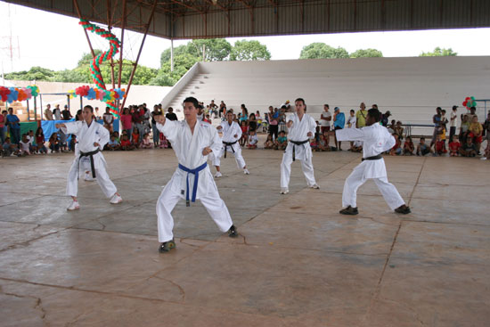 Foto: IMG_1503.jpg
Criada em : 24/08/2020 20:03:37
Peso : 51274 bytes
Dimenso : 550 X 367 pixel
Cores : 
Foto = 87