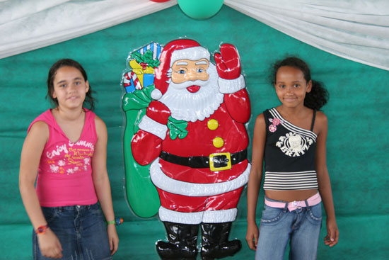 Foto: IMG_1526.jpg
Criada em : 24/08/2020 20:03:38
Peso : 56117 bytes
Dimenso : 550 X 367 pixel
Cores : 
Foto = 111