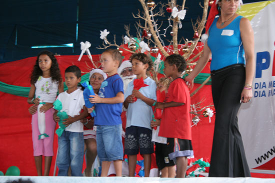 Foto: IMG_1612.jpg
Criada em : 24/08/2020 20:03:43
Peso : 56996 bytes
Dimenso : 550 X 367 pixel
Cores : 
Foto = 180