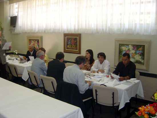 Foto: DSC02567.jpg
Criada em : 24/08/2020 20:03:44
Peso : 43718 bytes
Dimenso : 550 X 413 pixel
Cores : 
Foto = 7