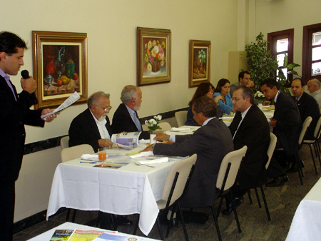 Foto: DSC08493.jpg
Criada em : 20/09/2025 15:42:36
Peso : 65888 bytes
Dimens�o : 450 X 338 pixel
Cores : 
Foto = 1