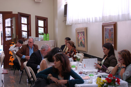 Foto: DSC_0209.jpg
Criada em : 24/08/2020 20:03:51
Peso : 35057 bytes
Dimenso : 450 X 298 pixel
Cores : 
Foto = 22