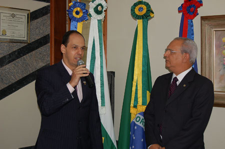 Foto: DSC_0132.jpg
Criada em : 20/09/2025 15:42:39
Peso : 32423 bytes
Dimens&atilde;o : 450 X 298 pixel
Cores : 
Foto = 15