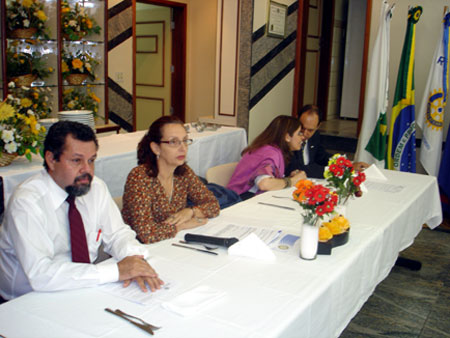 Foto: DSC06418.jpg
Criada em : 24/08/2020 20:03:58
Peso : 44814 bytes
Dimenso : 450 X 338 pixel
Cores : 
Foto = 8