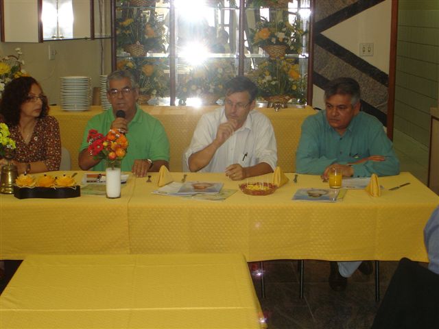 Foto: DSC05936.JPG
Criada em : 24/08/2020 20:04:00
Peso : 61231 bytes
Dimenso : 640 X 480 pixel
Cores : 
Foto = 13