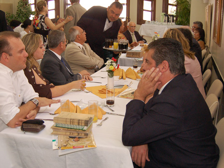 Foto: DSC_0033.jpg
Criada em : 24/08/2020 20:04:04
Peso : 75473 bytes
Dimensão : 450 X 338 pixel
Cores : 
Foto = 8