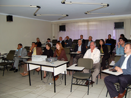 Foto: DSC_0087.jpg
Criada em : 24/08/2020 20:04:06
Peso : 64706 bytes
Dimensão : 450 X 338 pixel
Cores : 
Foto = 9