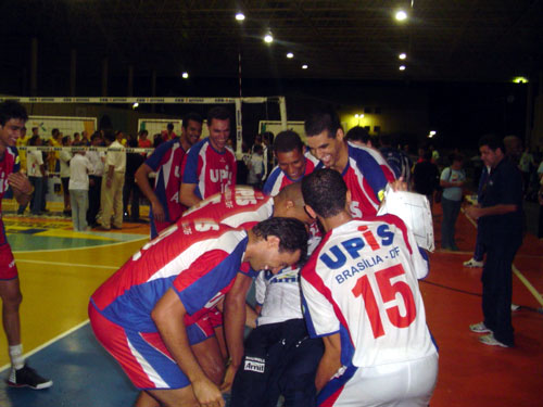 Foto: DSC03584.jpg
Criada em : 05/09/2020 10:12:46
Peso : 50443 bytes
Dimenso : 500 X 375 pixel
Cores : 
Foto = 88