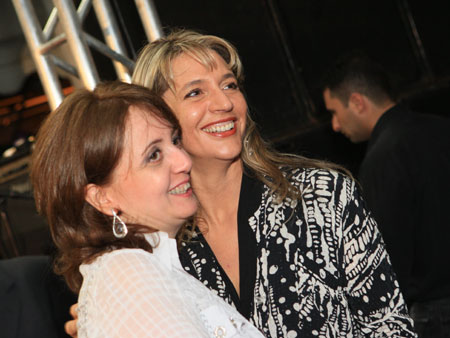 Foto: BIENAL-(55).jpg
Criada em : 20/09/2025 15:55:57
Peso : 38920 bytes
Dimens&atilde;o : 450 X 338 pixel
Cores : 
Foto = 48