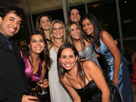 Foto: BIENAL-(85).jpg
Criada em : 20/09/2025 15:55:57
Peso : 41901 bytes
Dimens&atilde;o : 450 X 338 pixel
Cores : 
Foto = 73